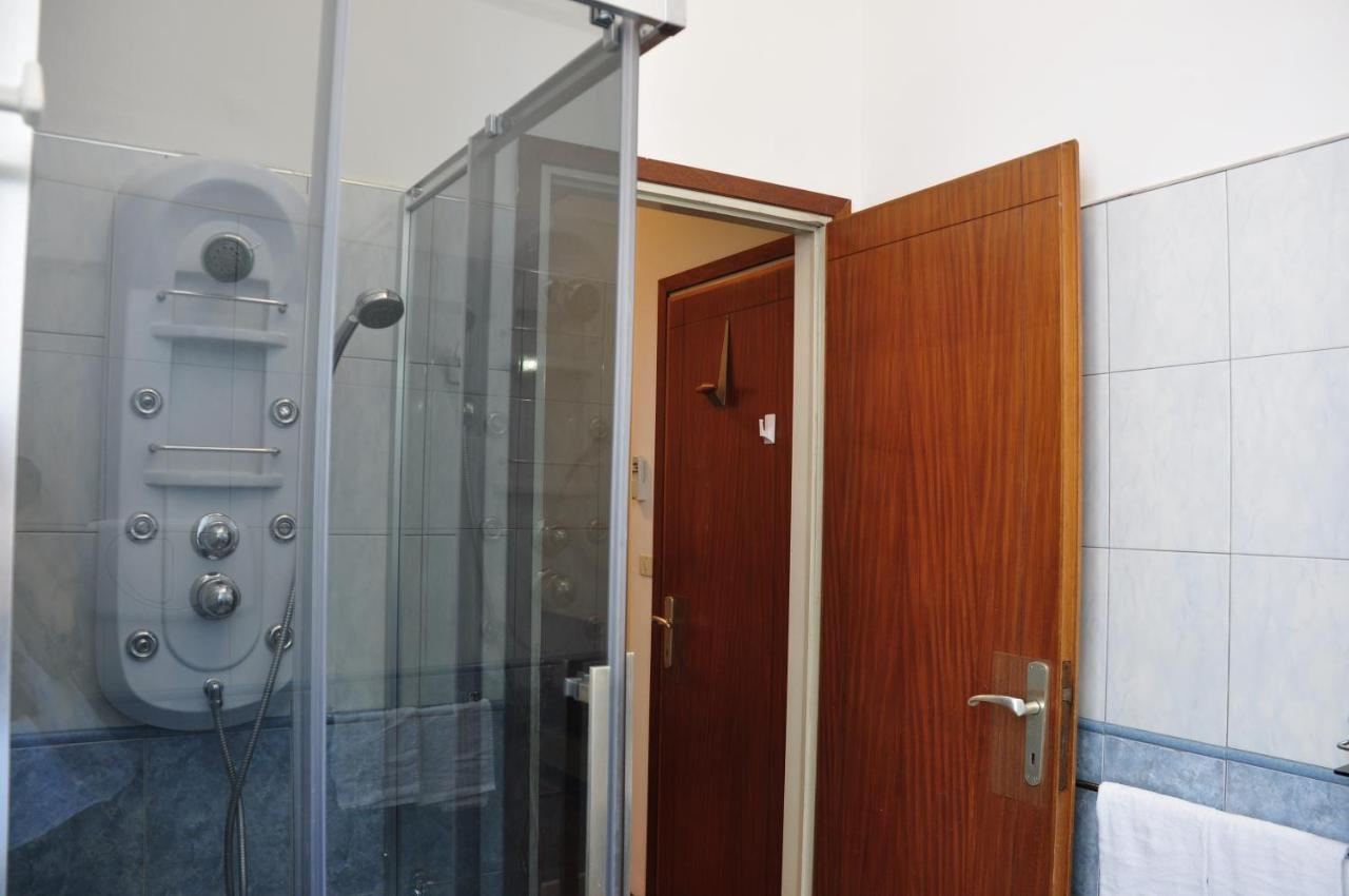 מלון טוסקולנו מדרנו Casa Maderno מראה חיצוני תמונה