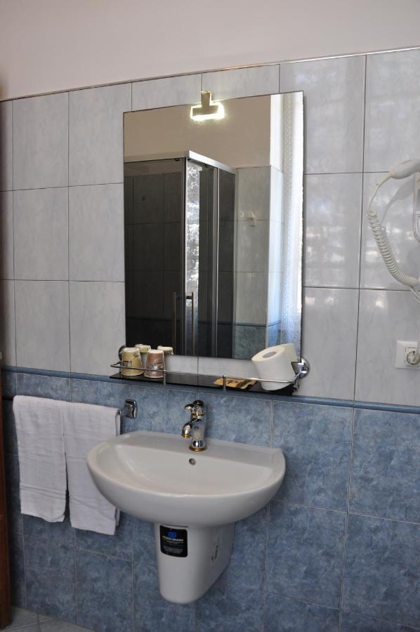 מלון טוסקולנו מדרנו Casa Maderno מראה חיצוני תמונה
